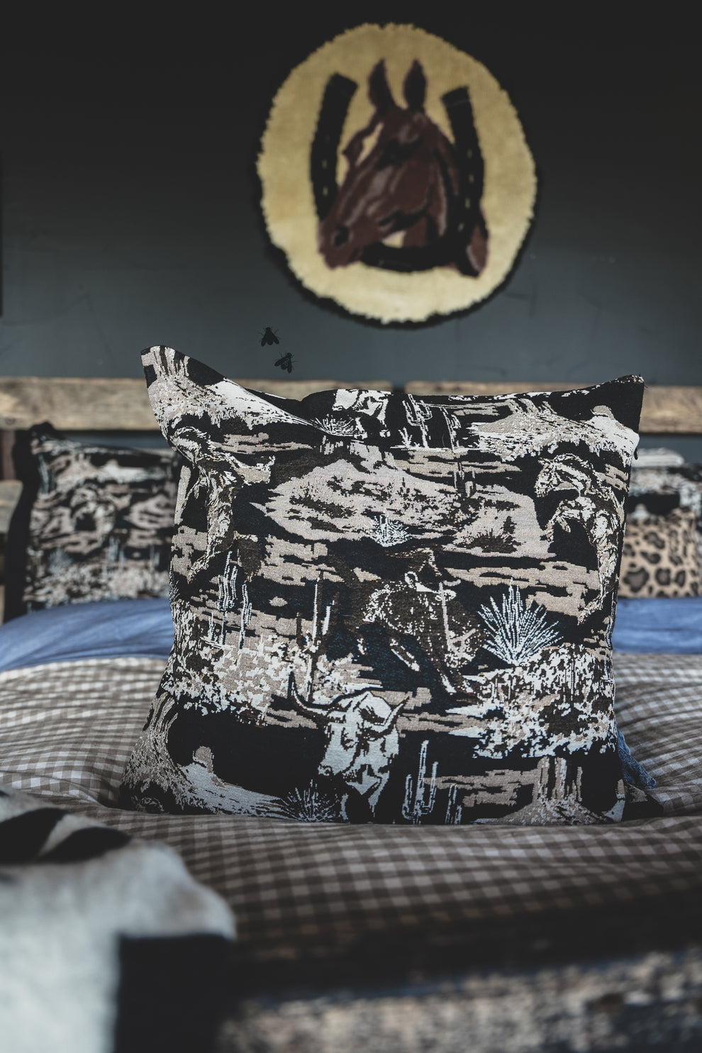 Western scene pillow case