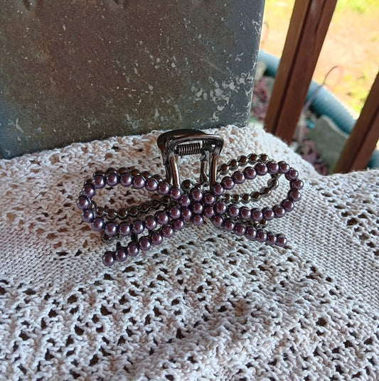 Pearl bow clip