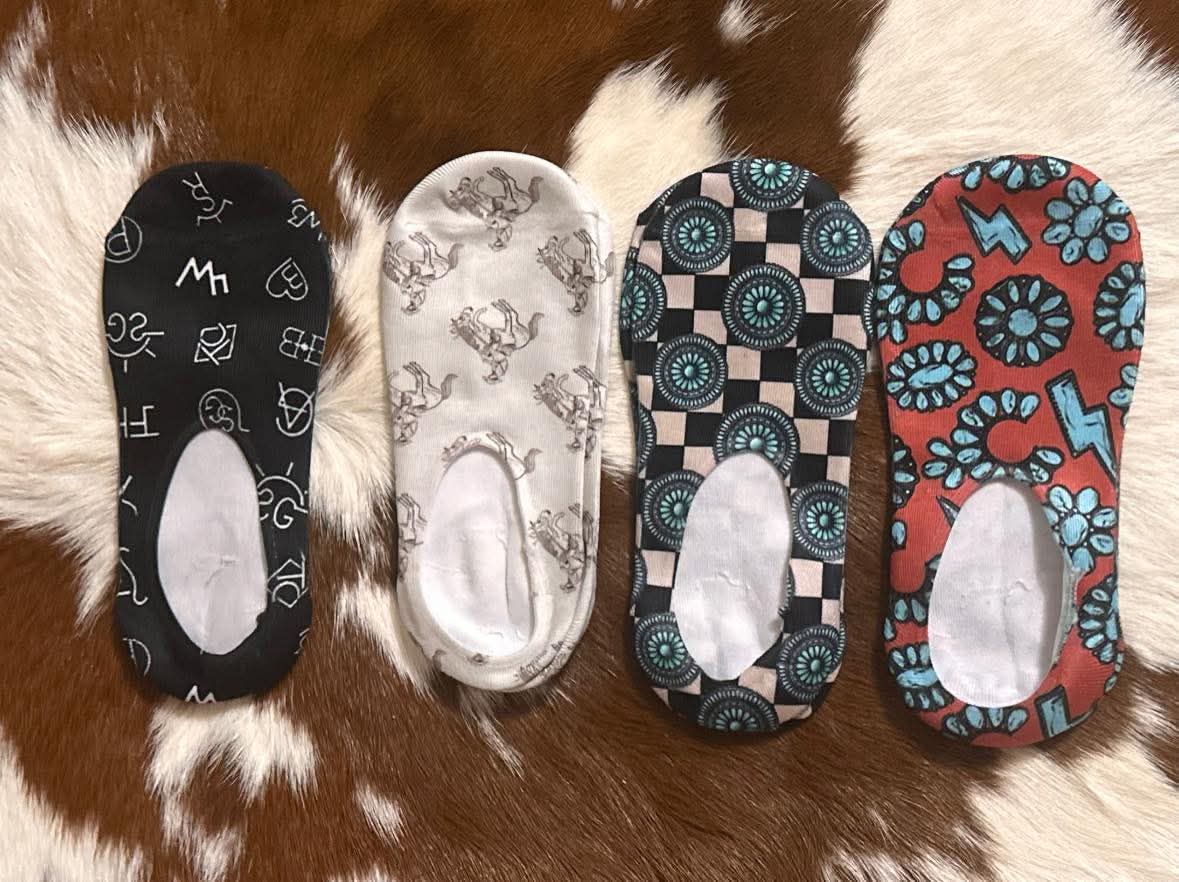 Western no show socks